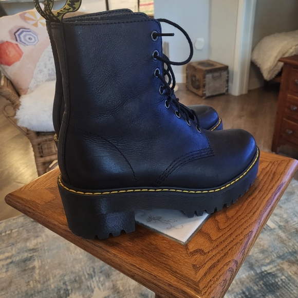 Doc  Martens “Shriver High” Black Boots - Picture 9 of 12